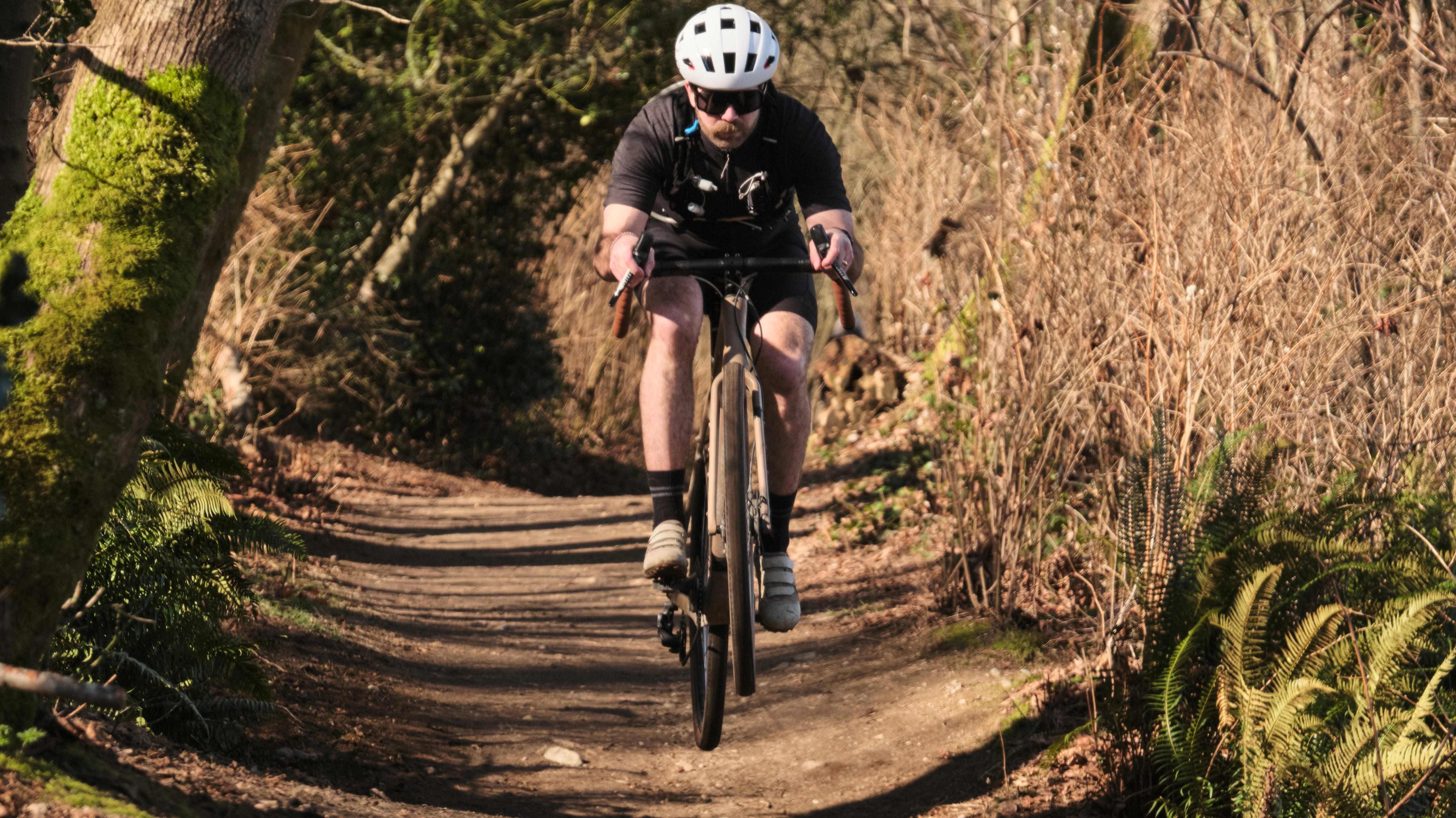 Gravel biking with white PIKIO Si